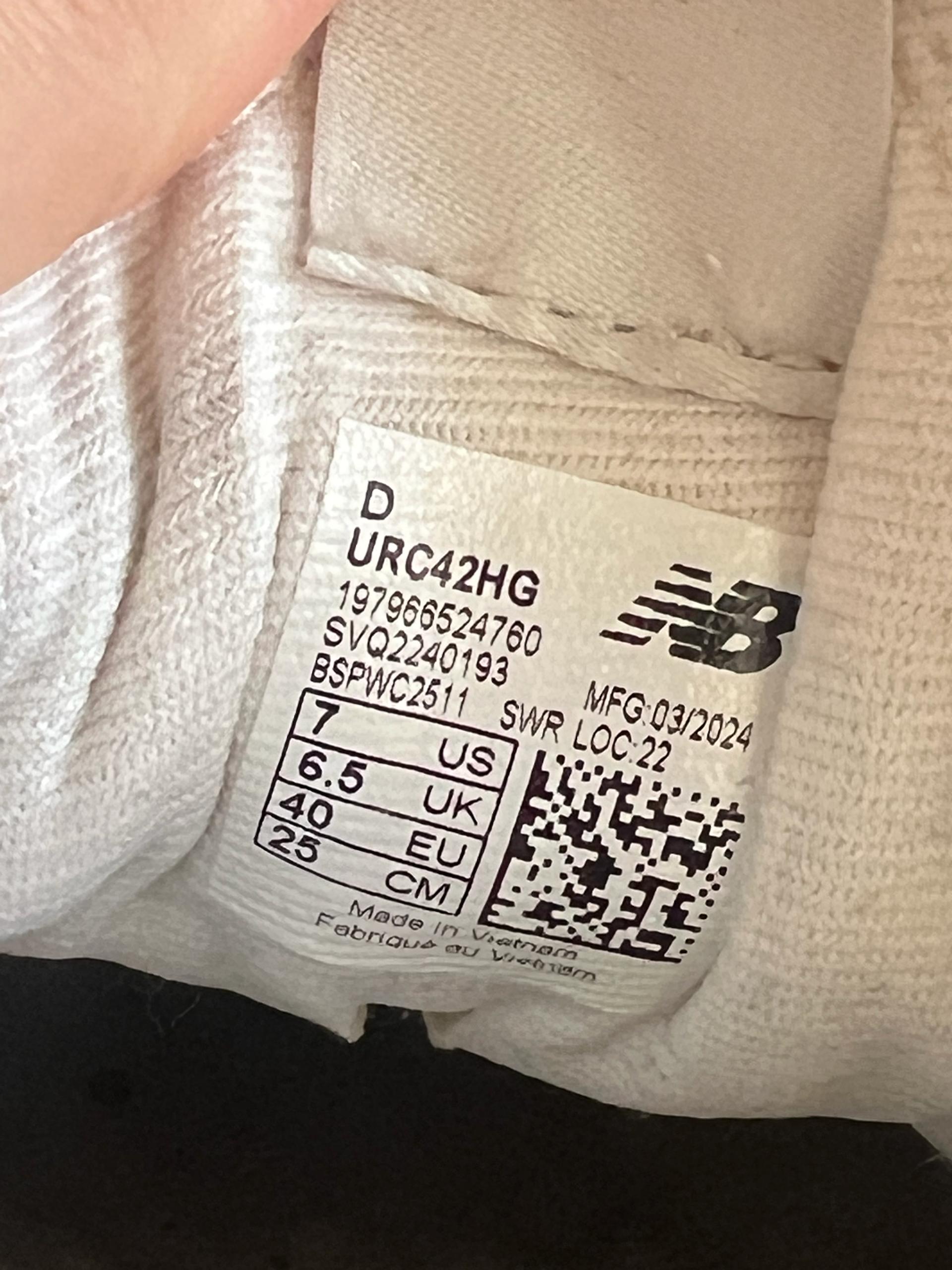 New Balance sneakers photo 4