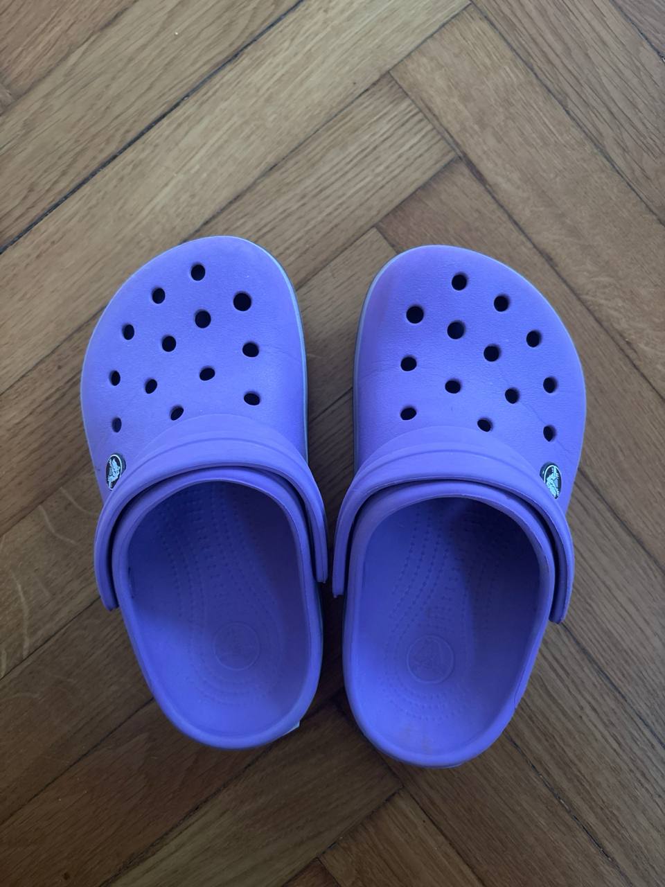 Crocs J1