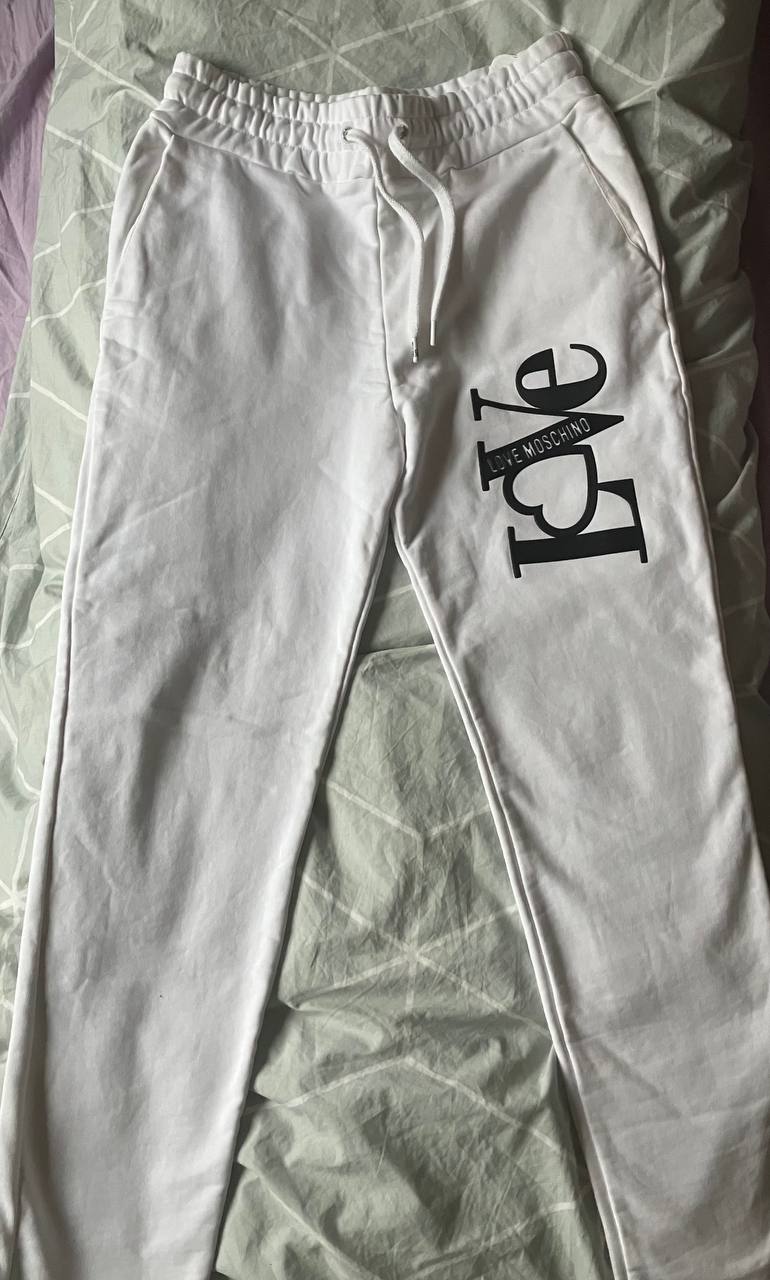 sportski pantalone Moschino