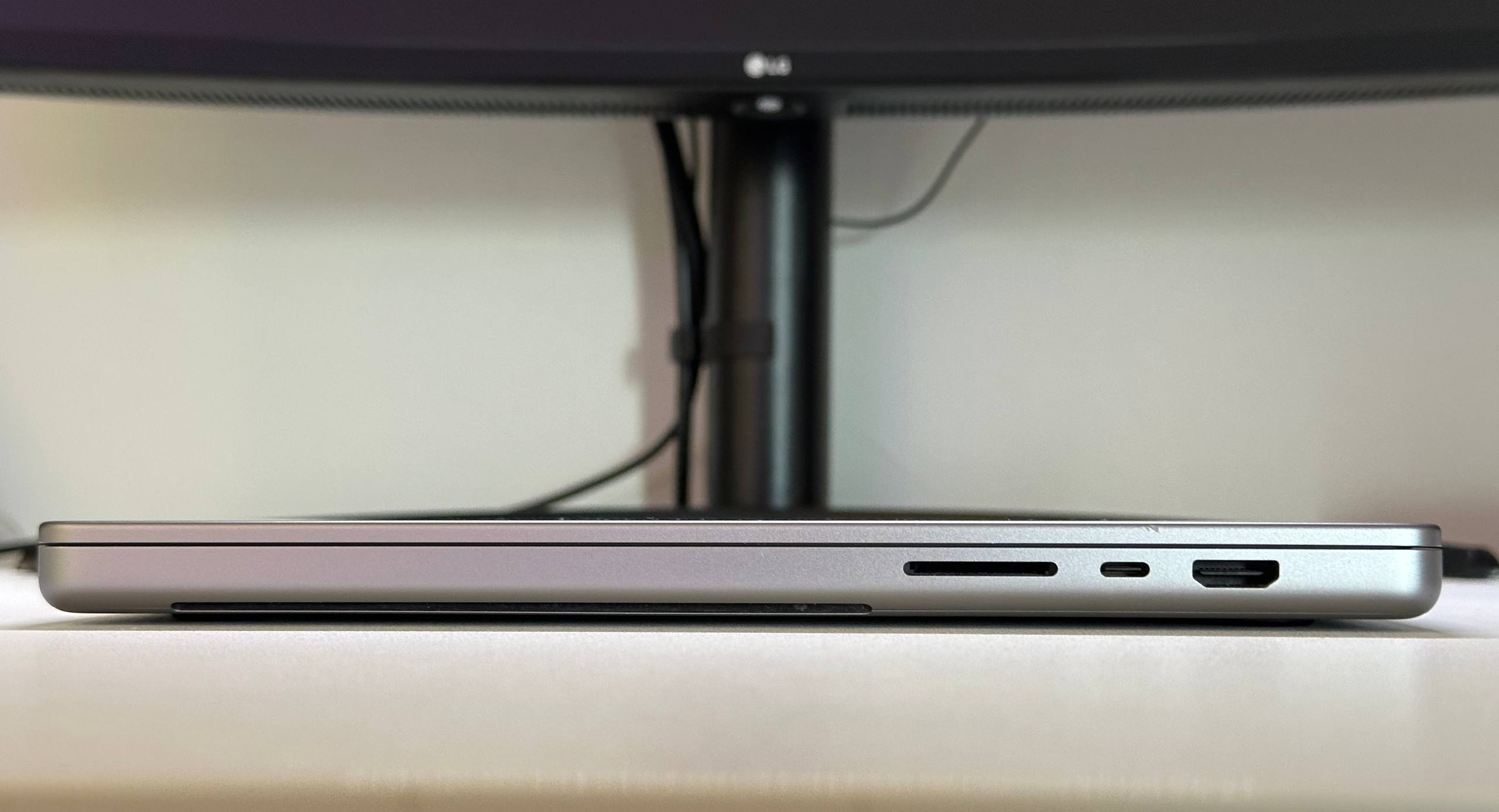 MacBook Pro 16" photo 6