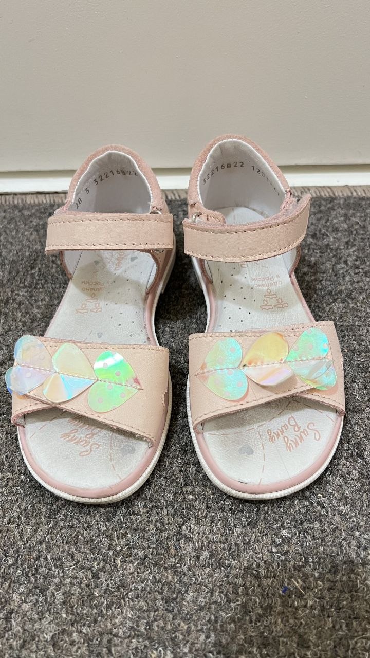 Leather sandals photo 2