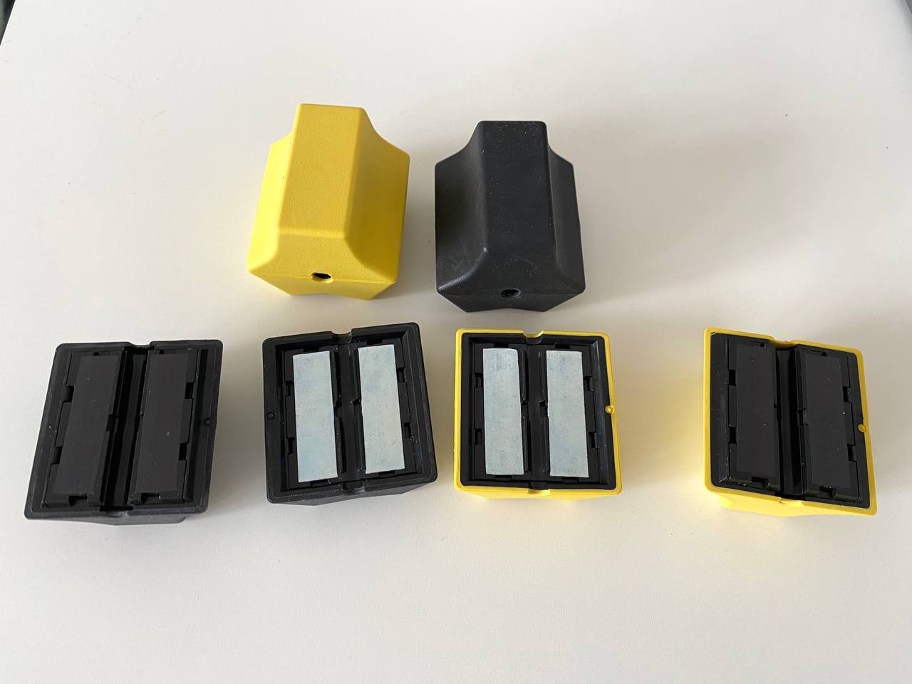 Магнетни карактери за USB кабл HAVSKÅL IKEA photo 2