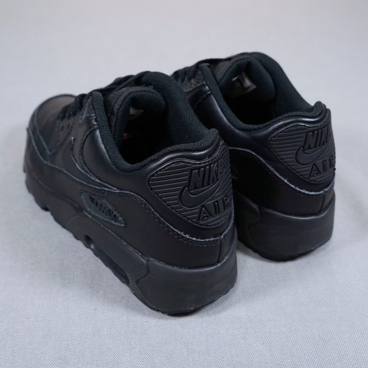 Nike Air Max 90 LTR sneakers
