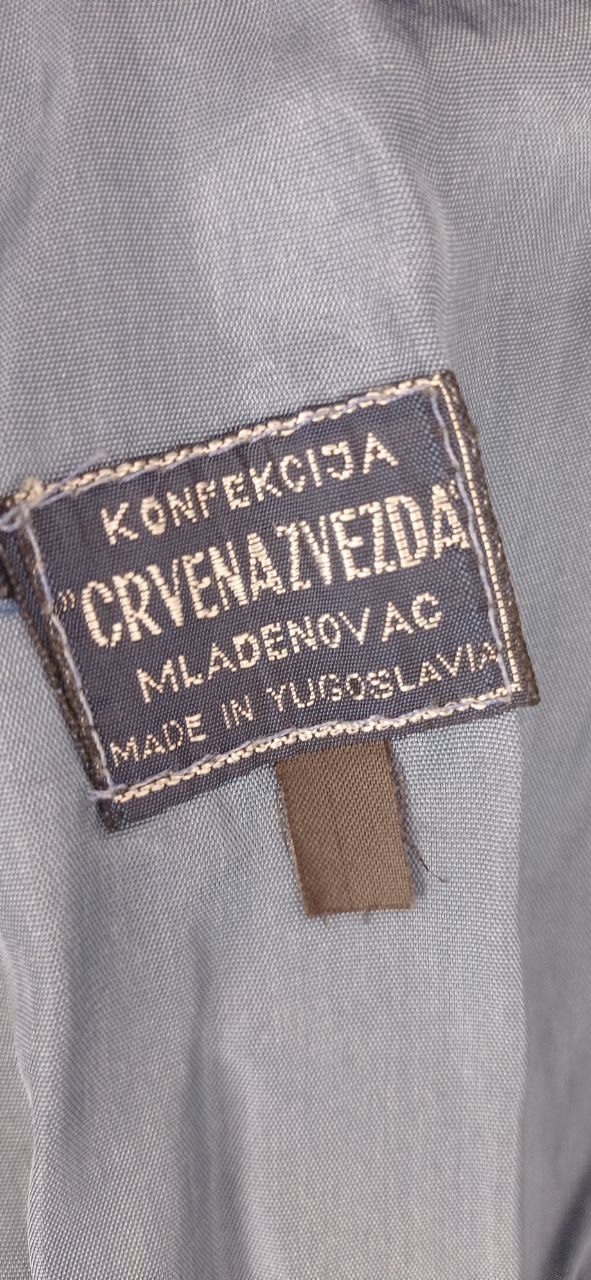 Плащь Производства Югославия photo 2