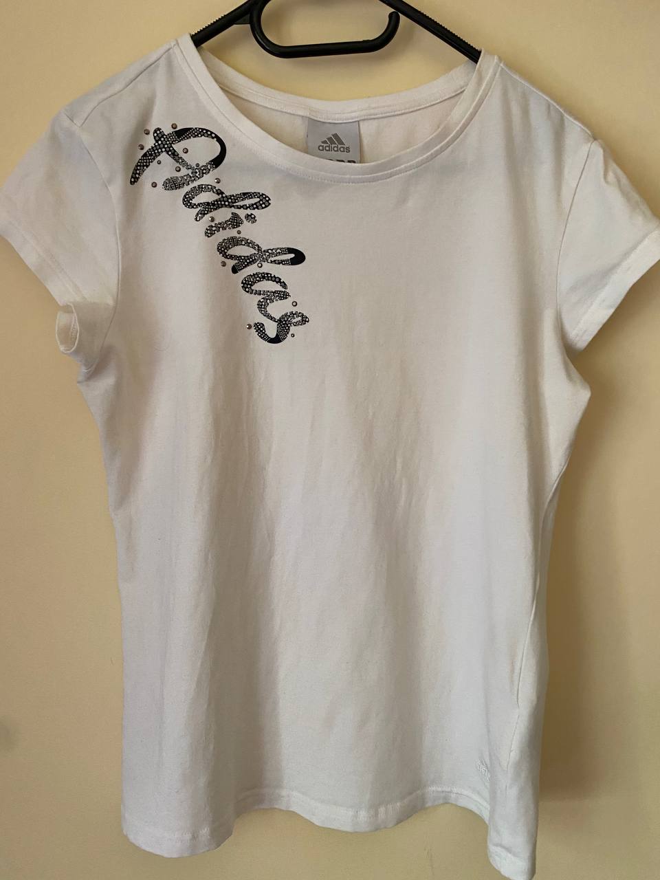 Adidas t-shirt