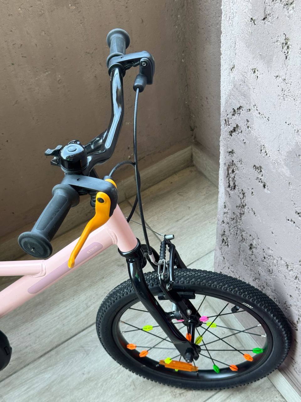 BTWIN Pink Children's Bike DISCOVER 100 photo 3