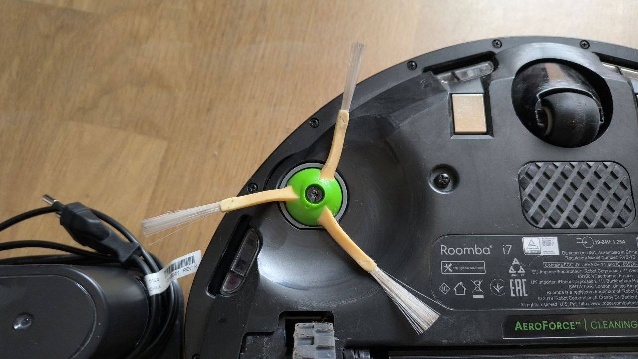 Robot usisavač iRobot Roomba i7 photo 3