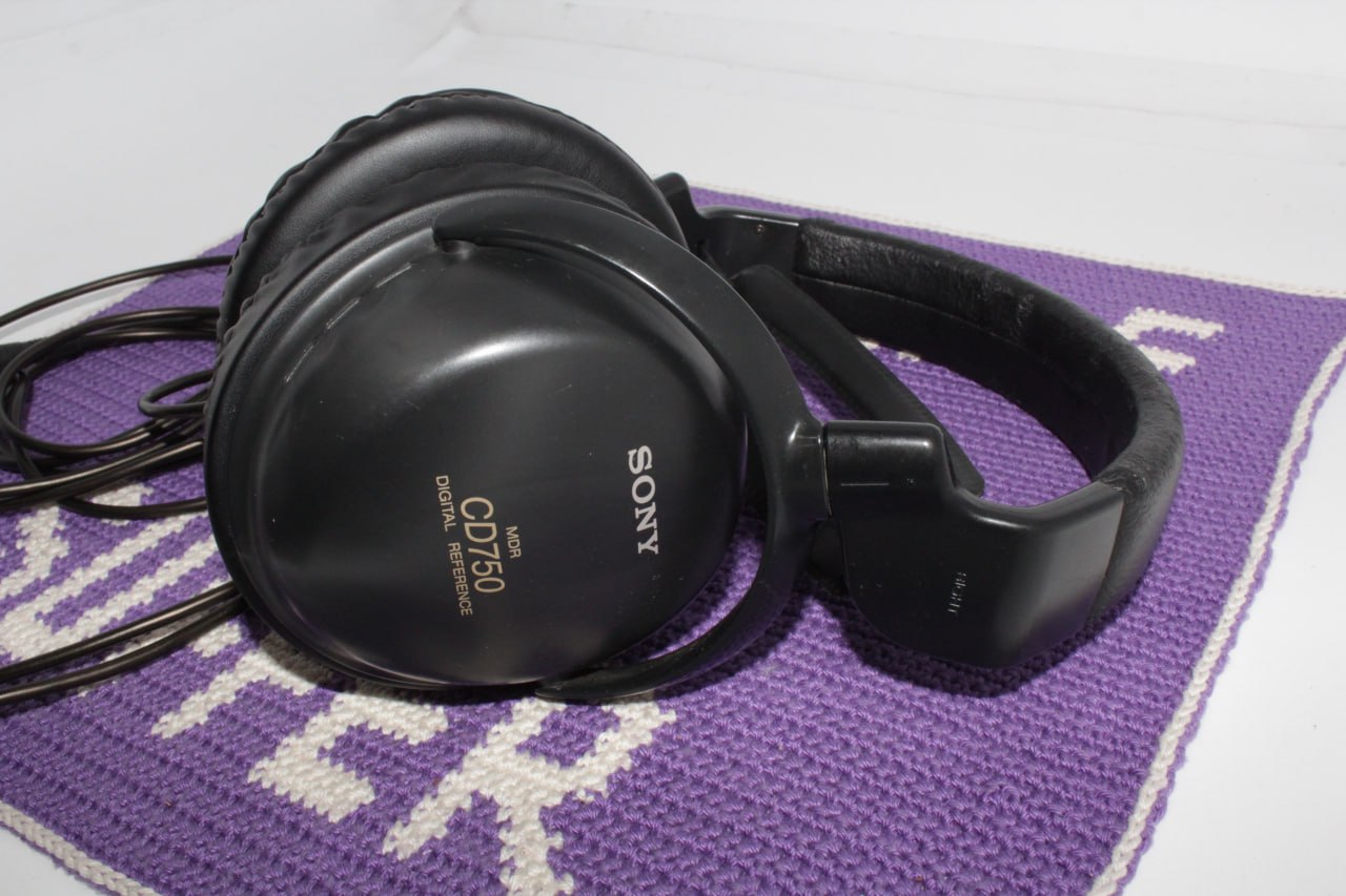 Pioneer SE-550 photo 6