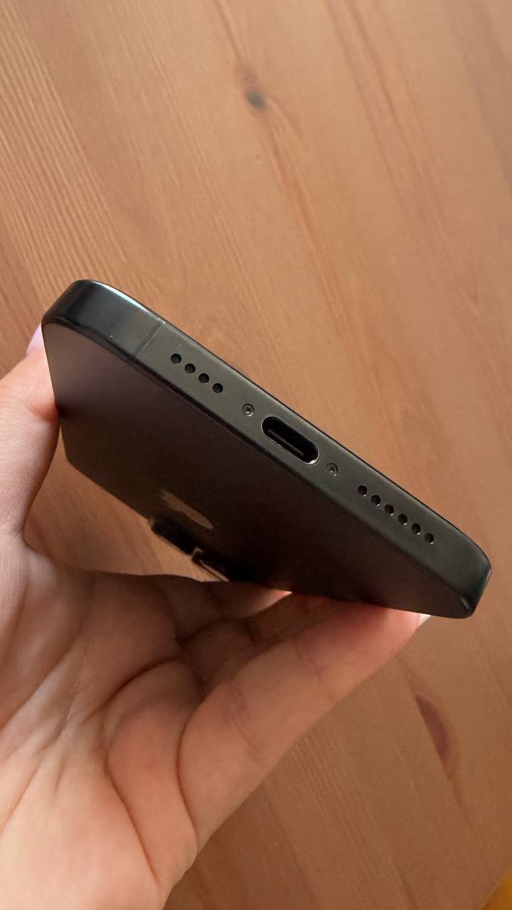 iPhone 16 Pro Max 512GB photo 4