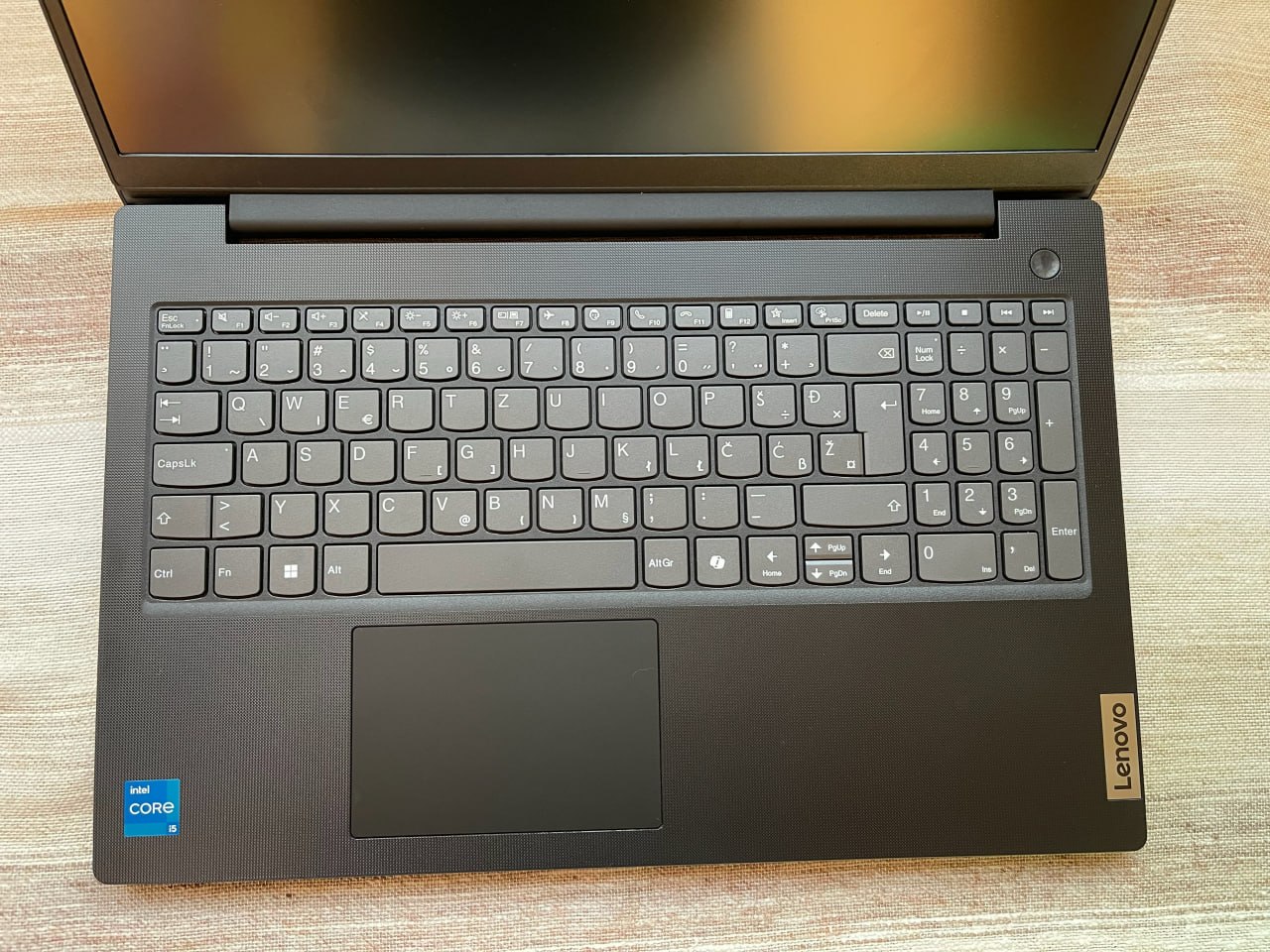 Lenovo V15 G5 IRL - Type 83GW photo 2