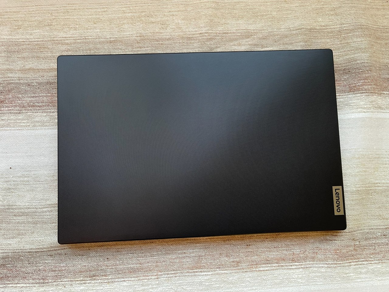 Lenovo V15 G5 IRL - Type 83GW photo 5