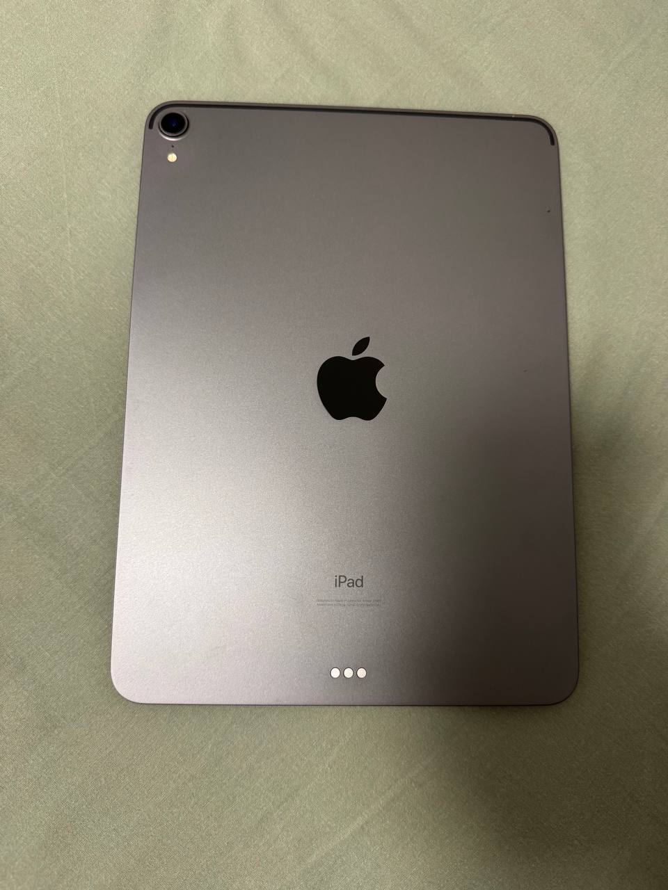 iPad Pro 11 1st generation photo 2
