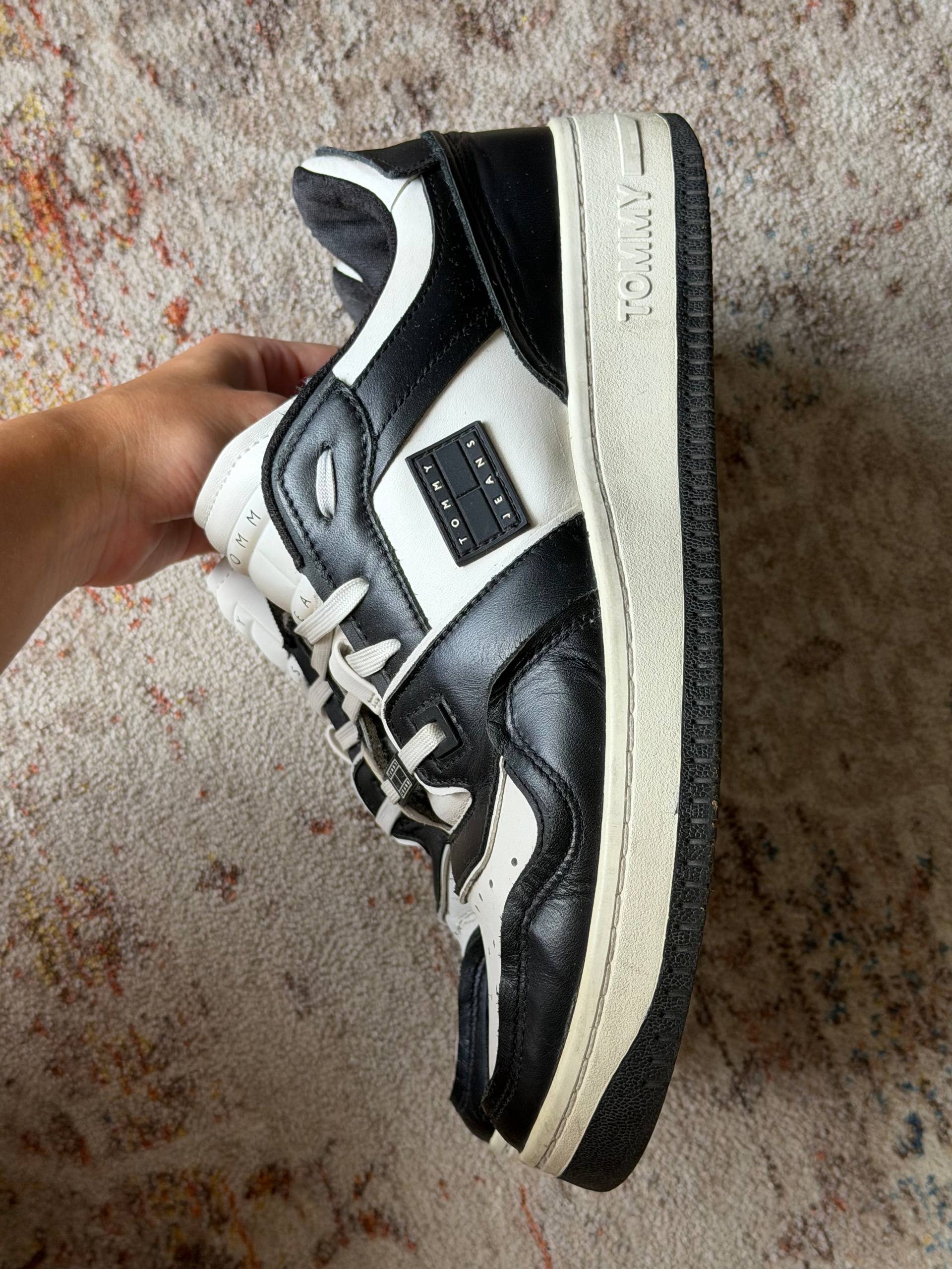 Tommy Hilfiger treneri photo 3