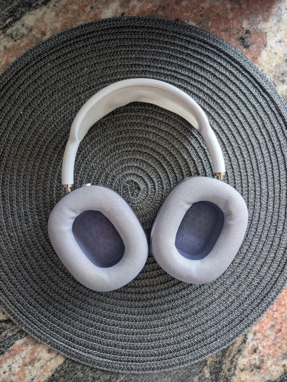 Apple AirPods Max USB-C (2024) photo 2
