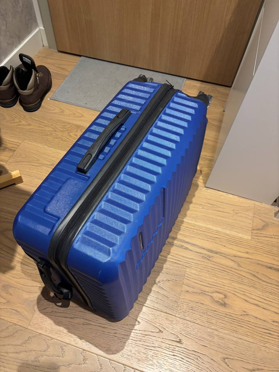 Suitcase photo 2