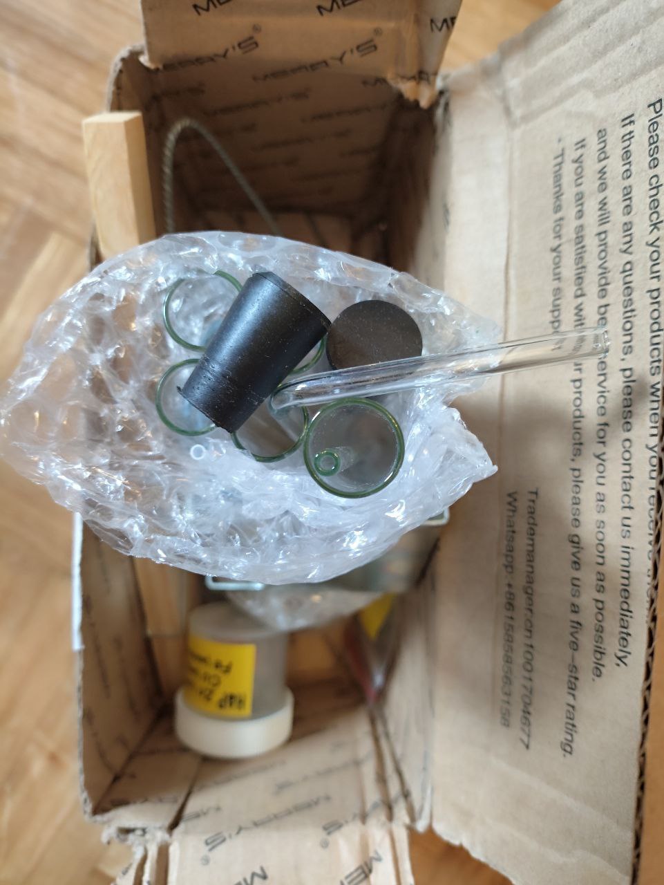 Glass beakers (Young Chemist set + book)