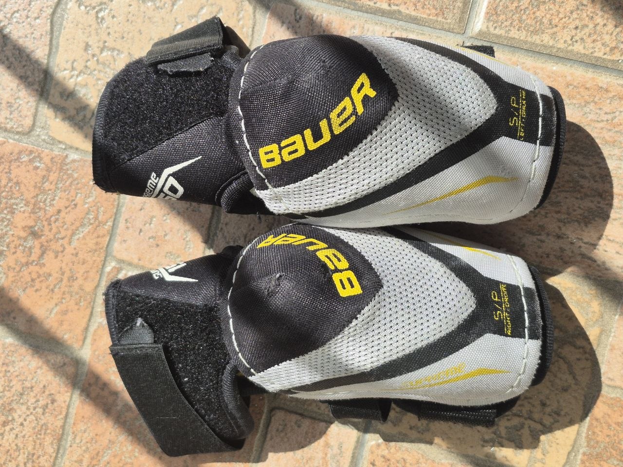 Налокотники хоккейные детские Bauer supreme 150