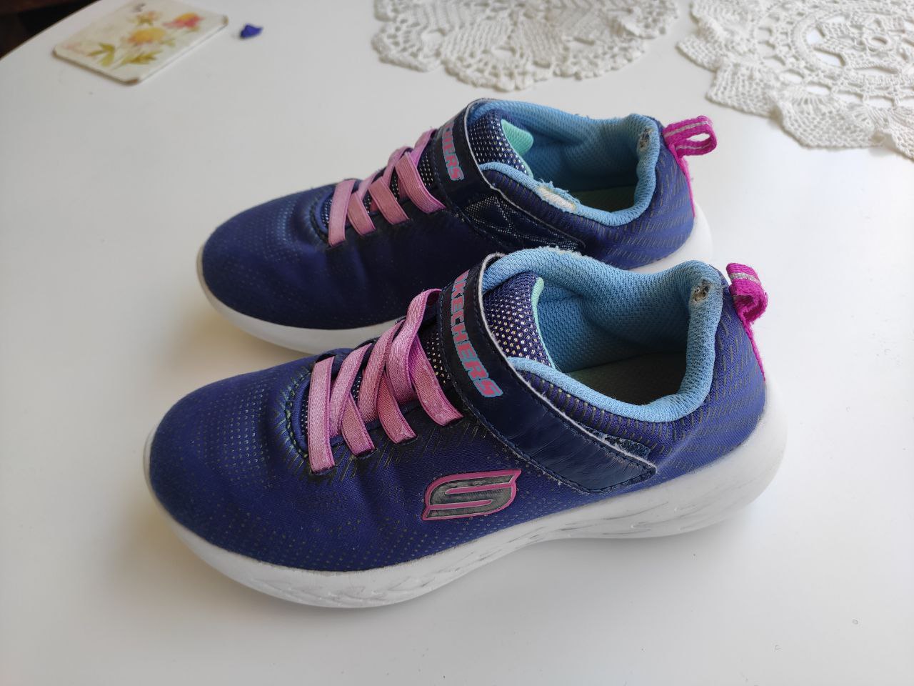 Sketchers trenerke photo 4