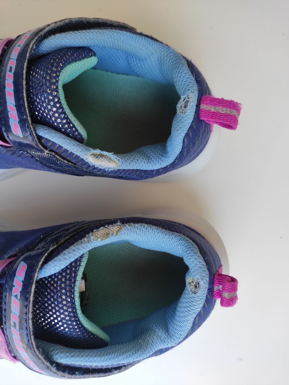 Sketchers trenerke photo 6