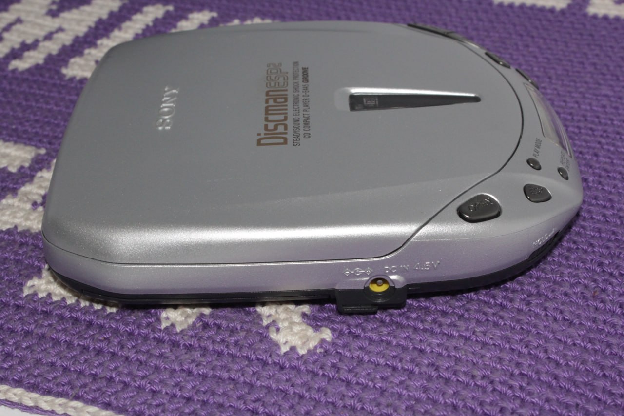 Sony Diskman d-e445 photo 5