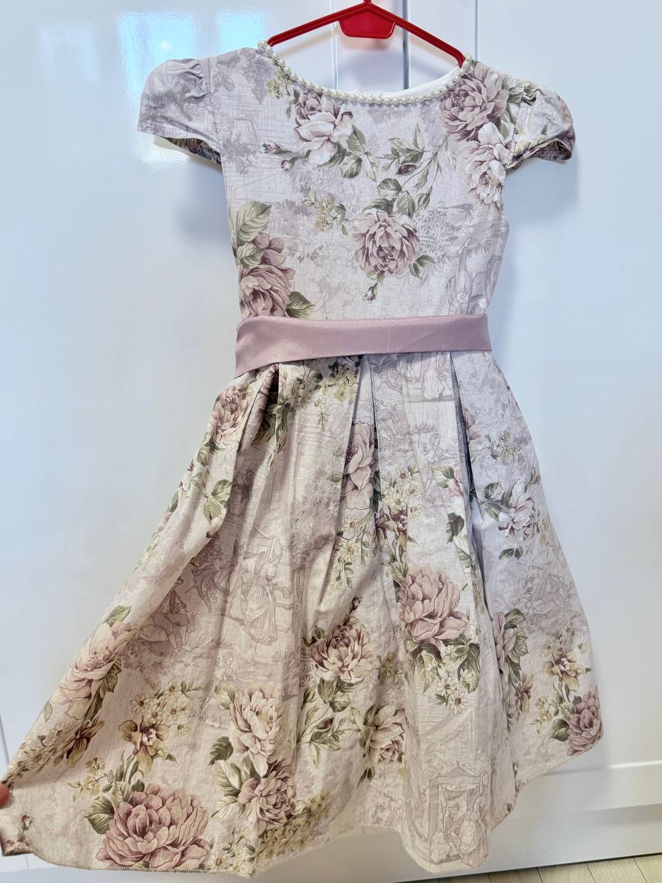Elegantan haljina
