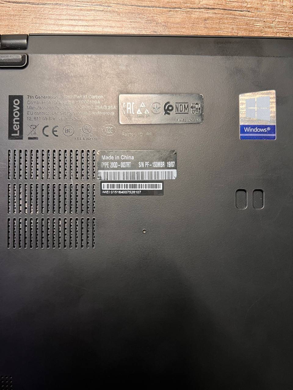 Lenovo ThinkPad X1 Carbon 7. генерација photo 5