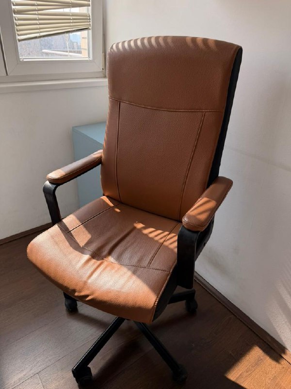 IKEA MILLBERGET armchair photo 2