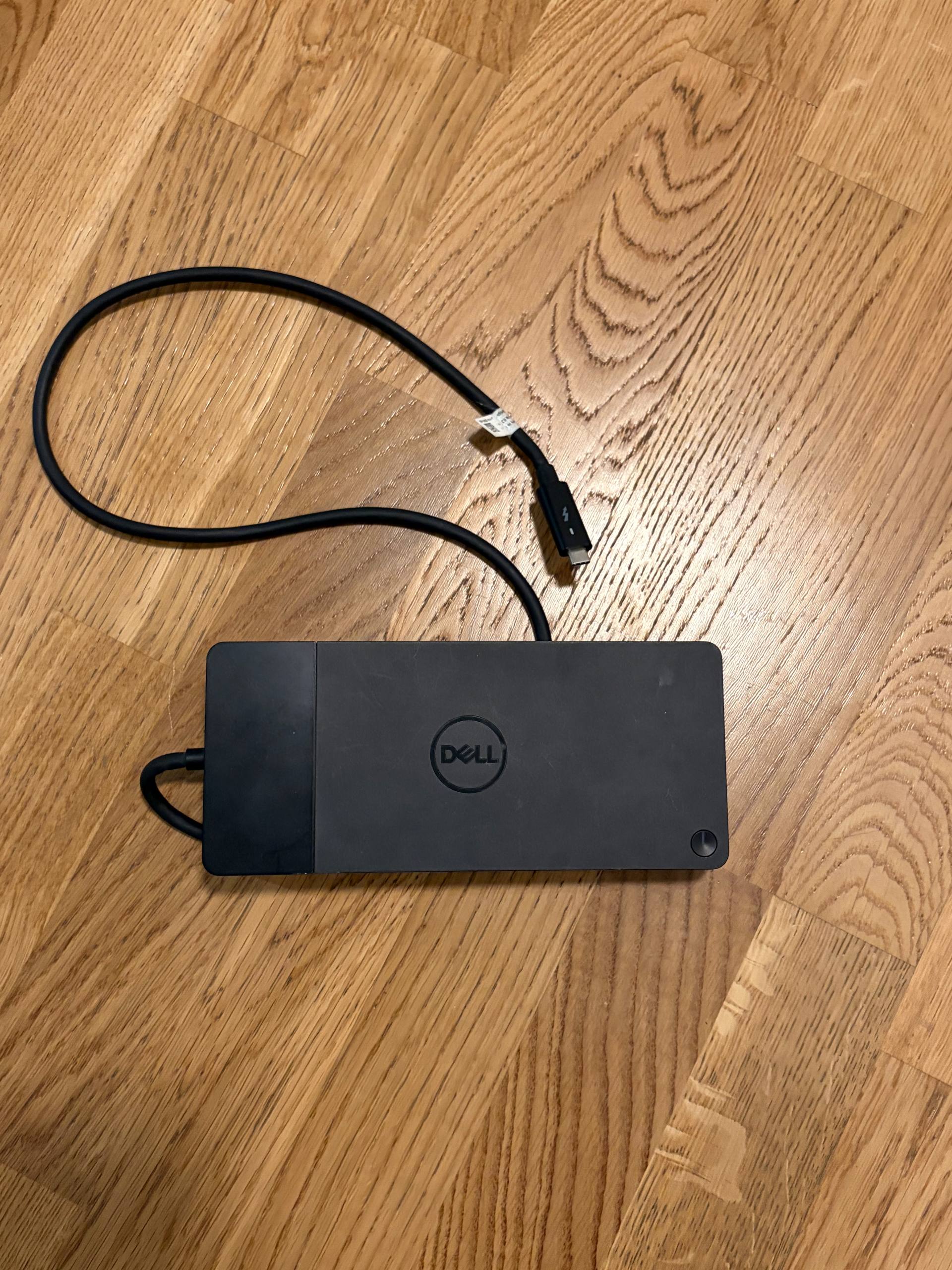 Dell Док станција