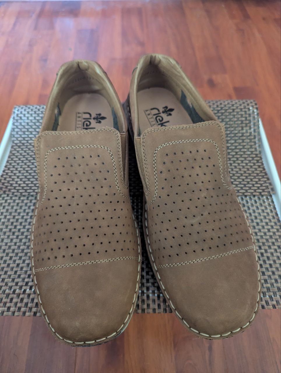 Rieker leather slip-ons photo 3