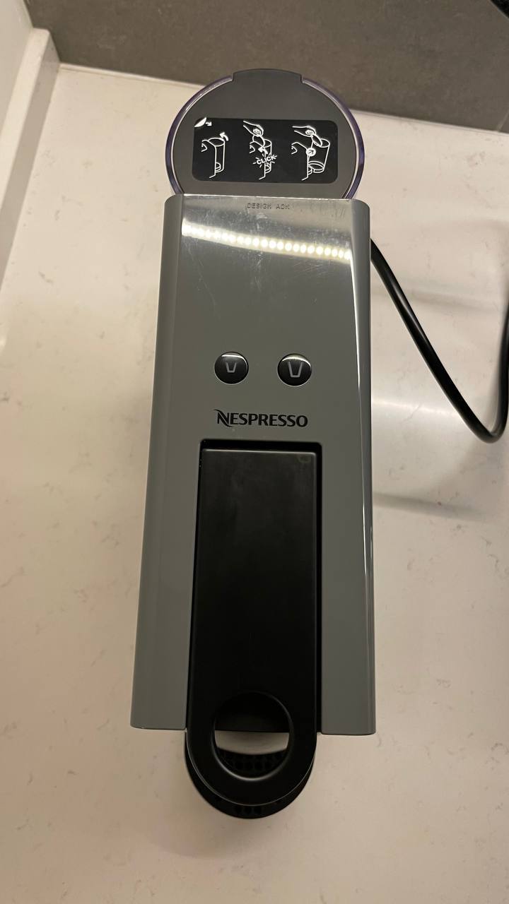 Nespresso капсульная кофемашина photo 2