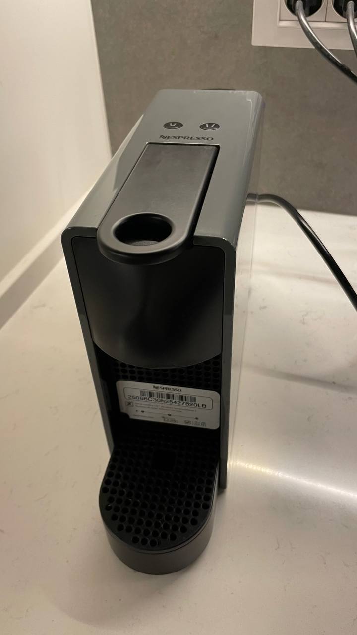 Nespresso капсульная кофемашина photo 3