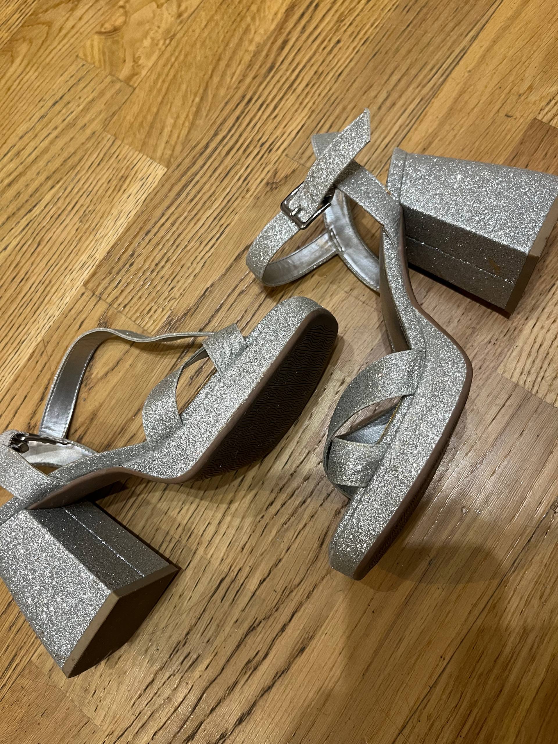 Shoes photo 4