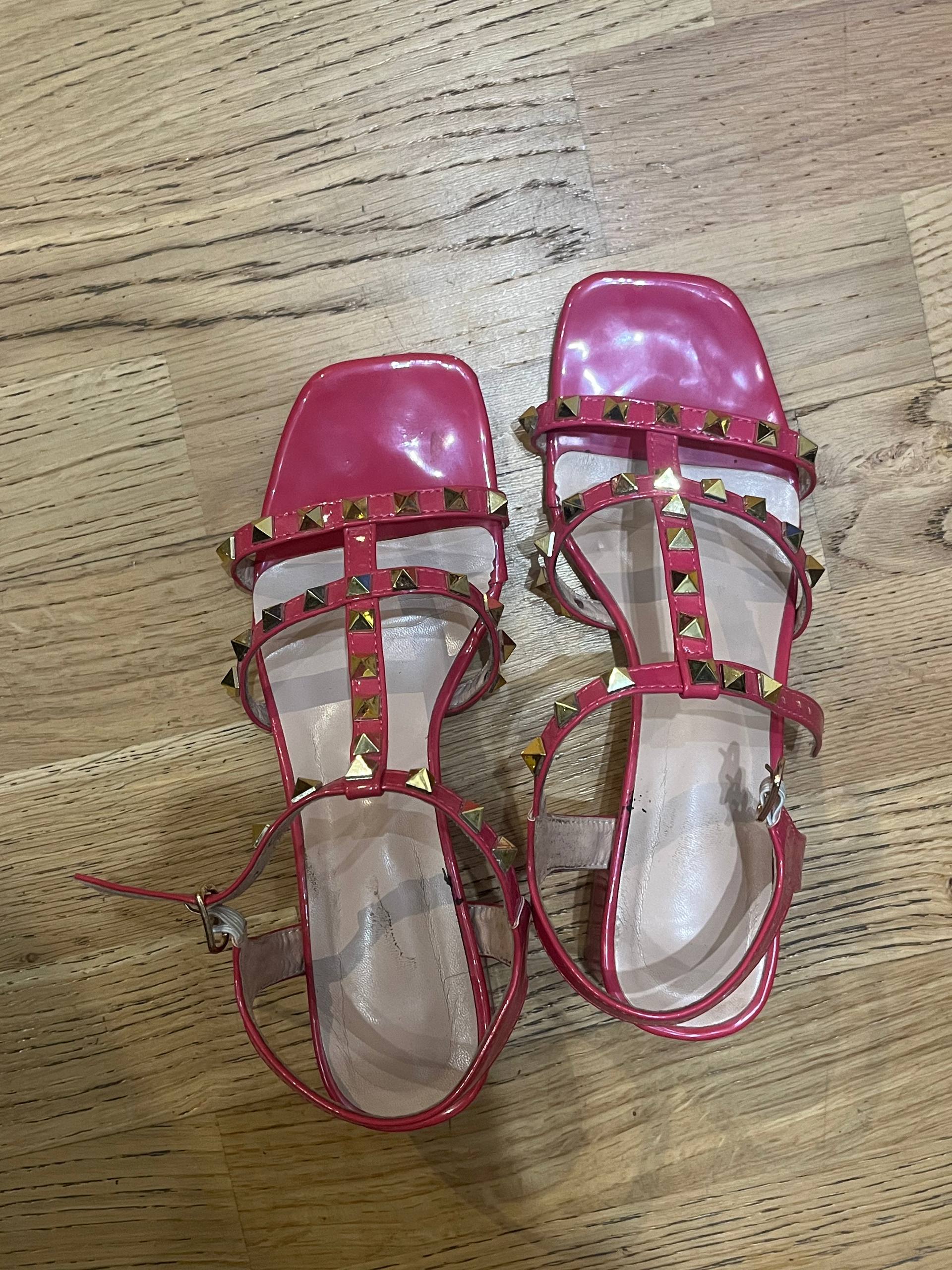 Shoes photo 7