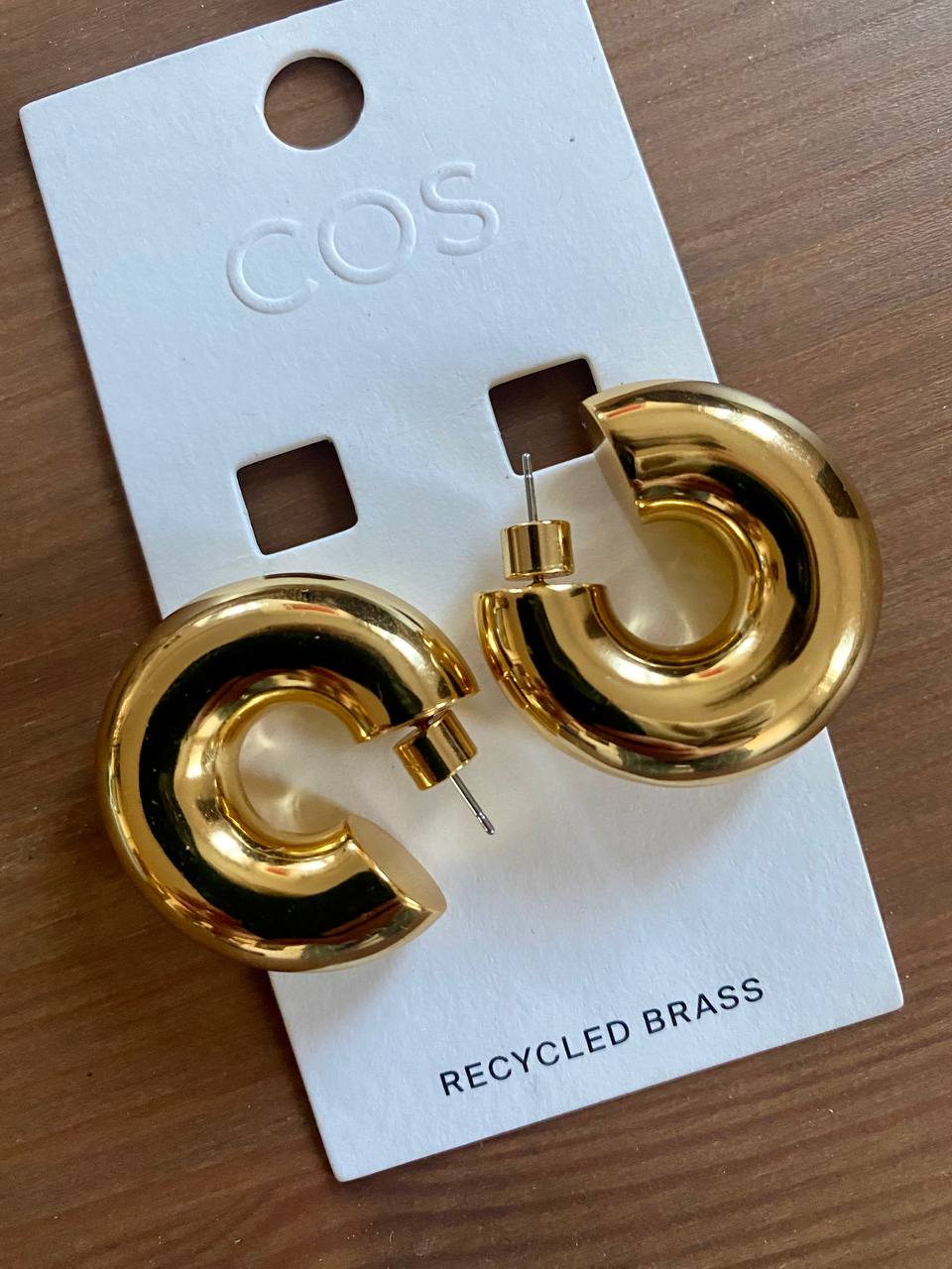 Хитовые серёжки-бублики COS photo 2