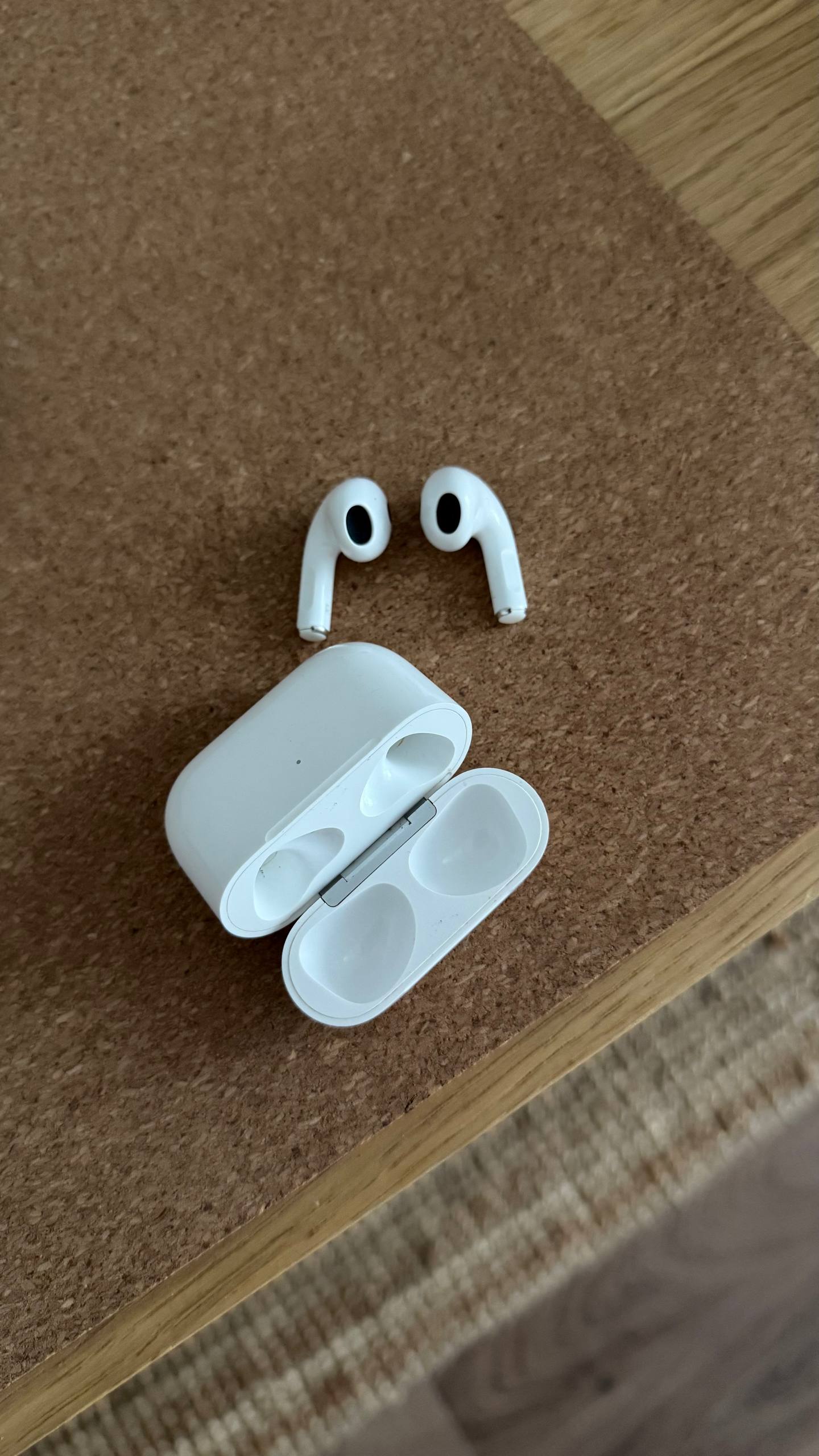 AirPods 3