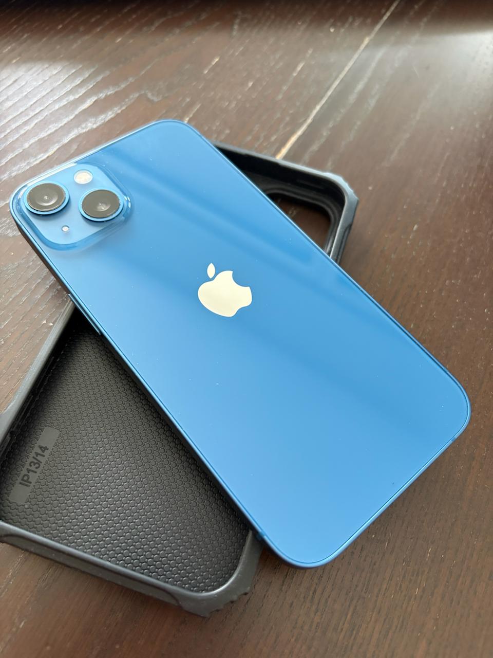 iPhone 13 128gb photo 2