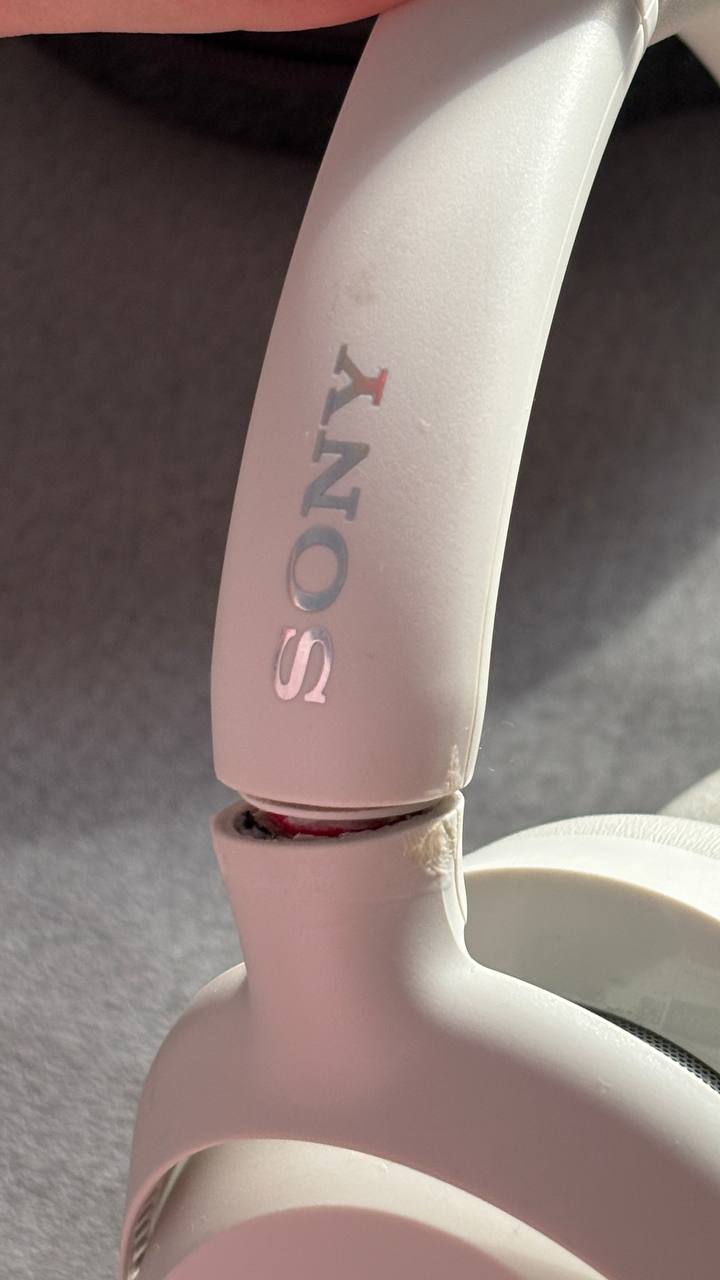 Sony WH-1000NXM4 (ULT WEAR) photo 2