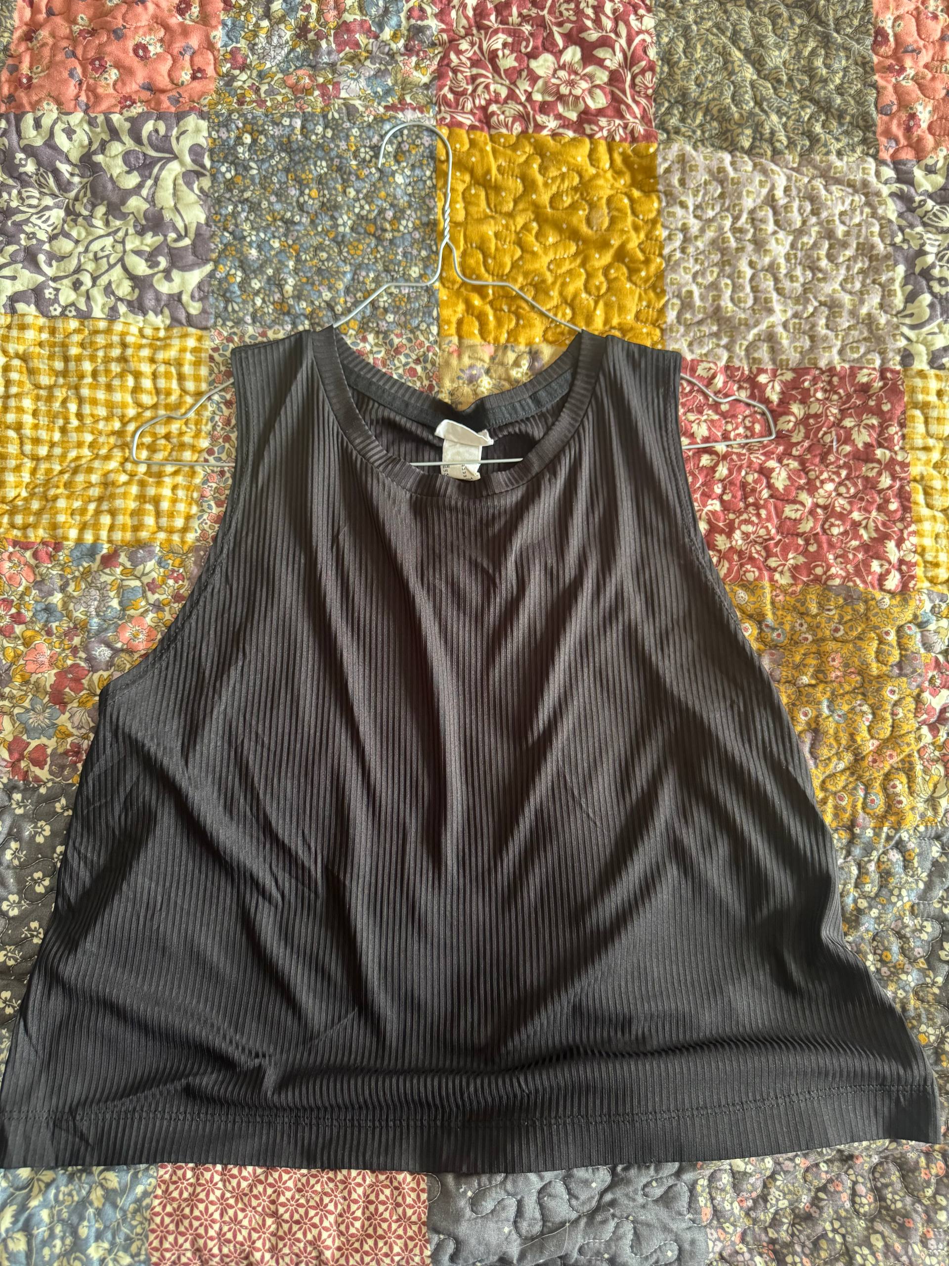 Sports top