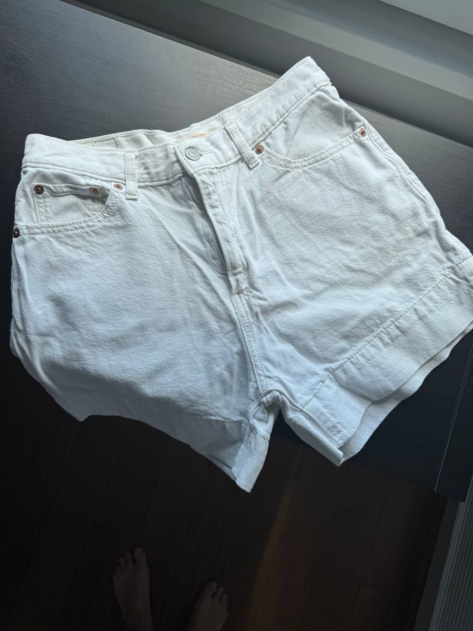 Белице-белијe ravne džins Levi's 501 photo 9