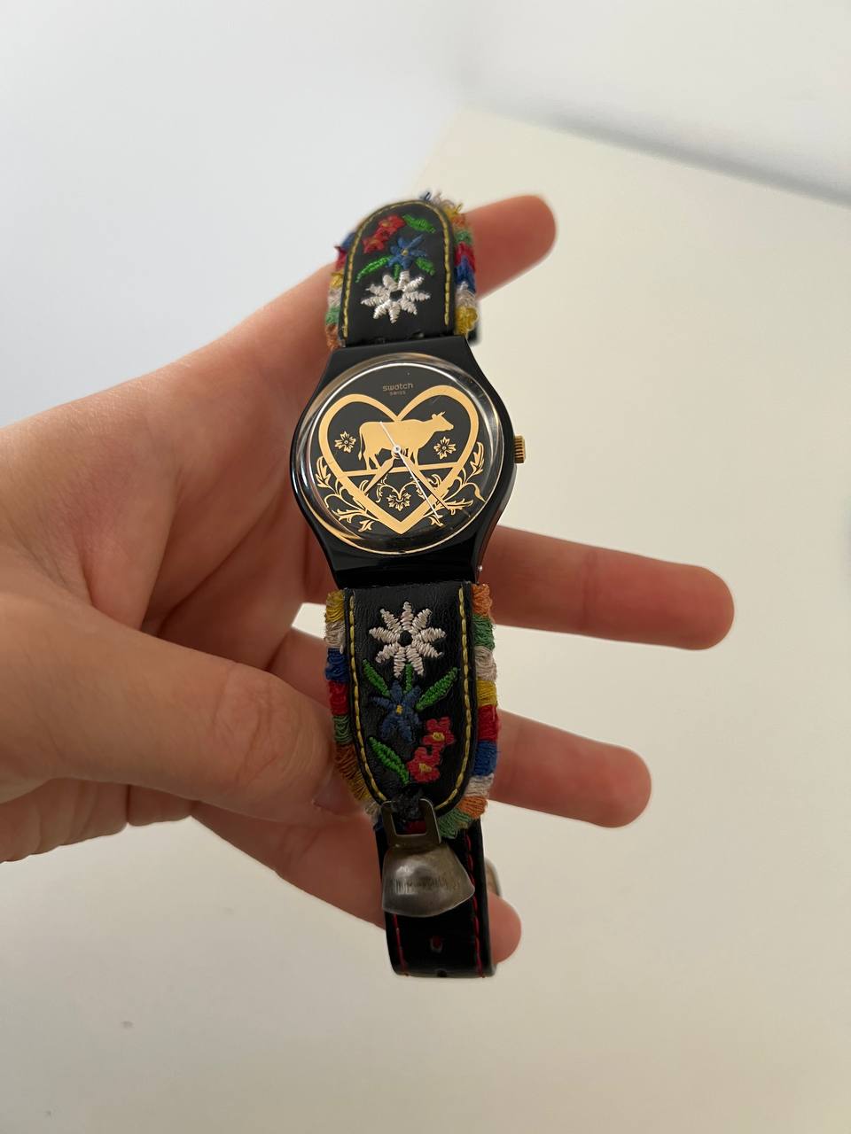 Swatch GB285 "Zvonac"