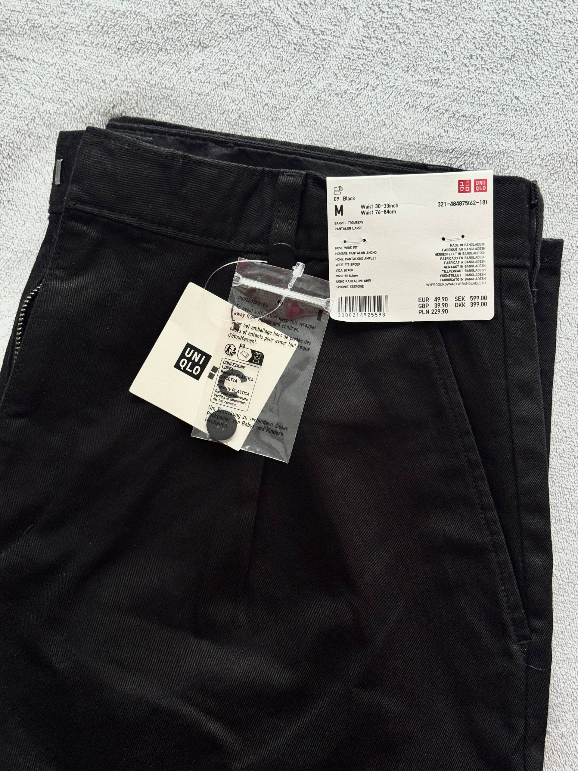 UNIQLO Barrel Leg