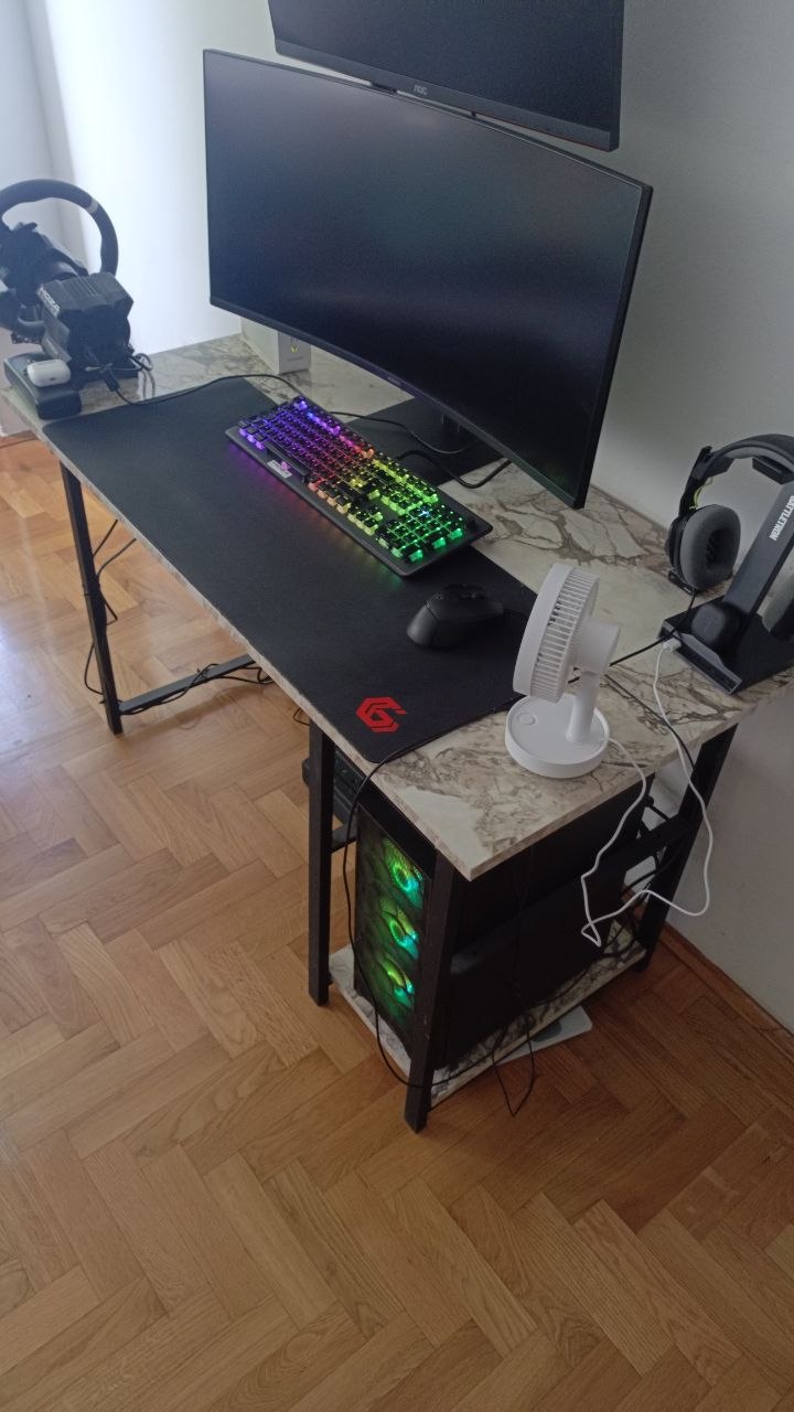 computer desk
