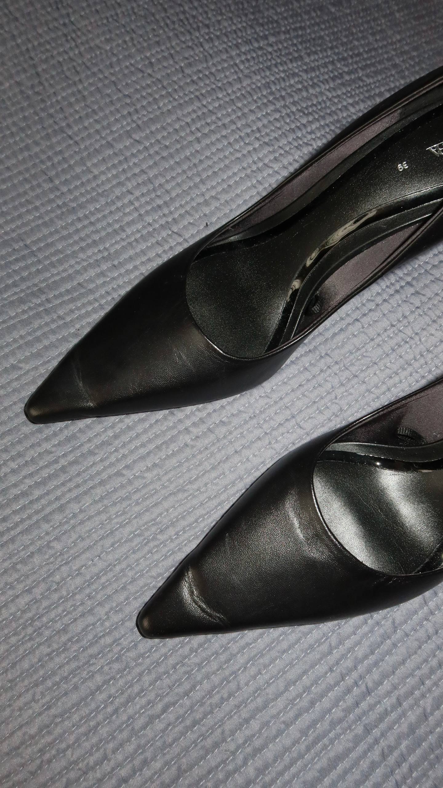 Zara shoes photo 4