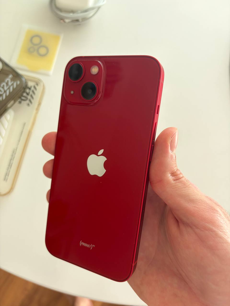 iPhone 13 photo 2