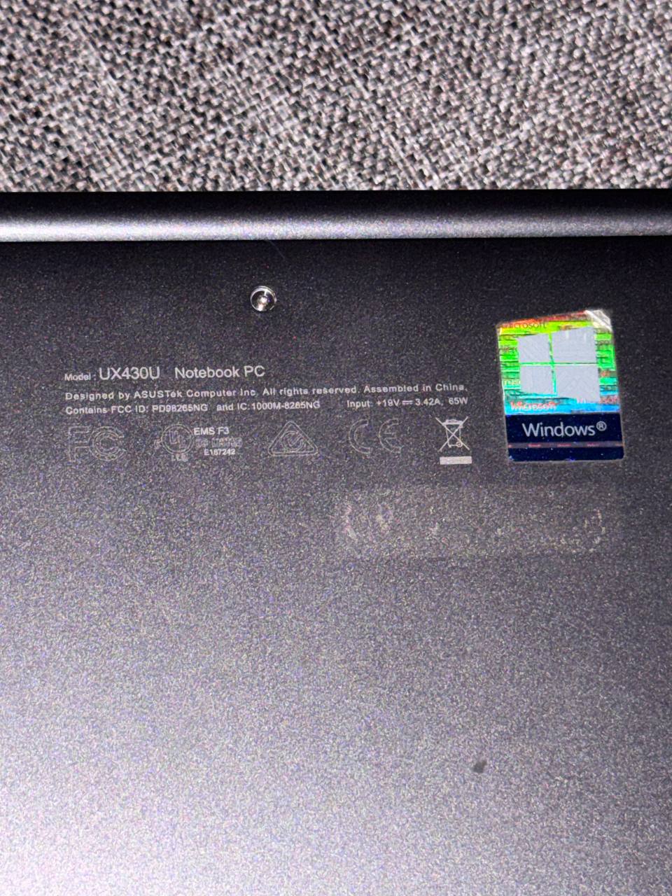 Laptop photo 3