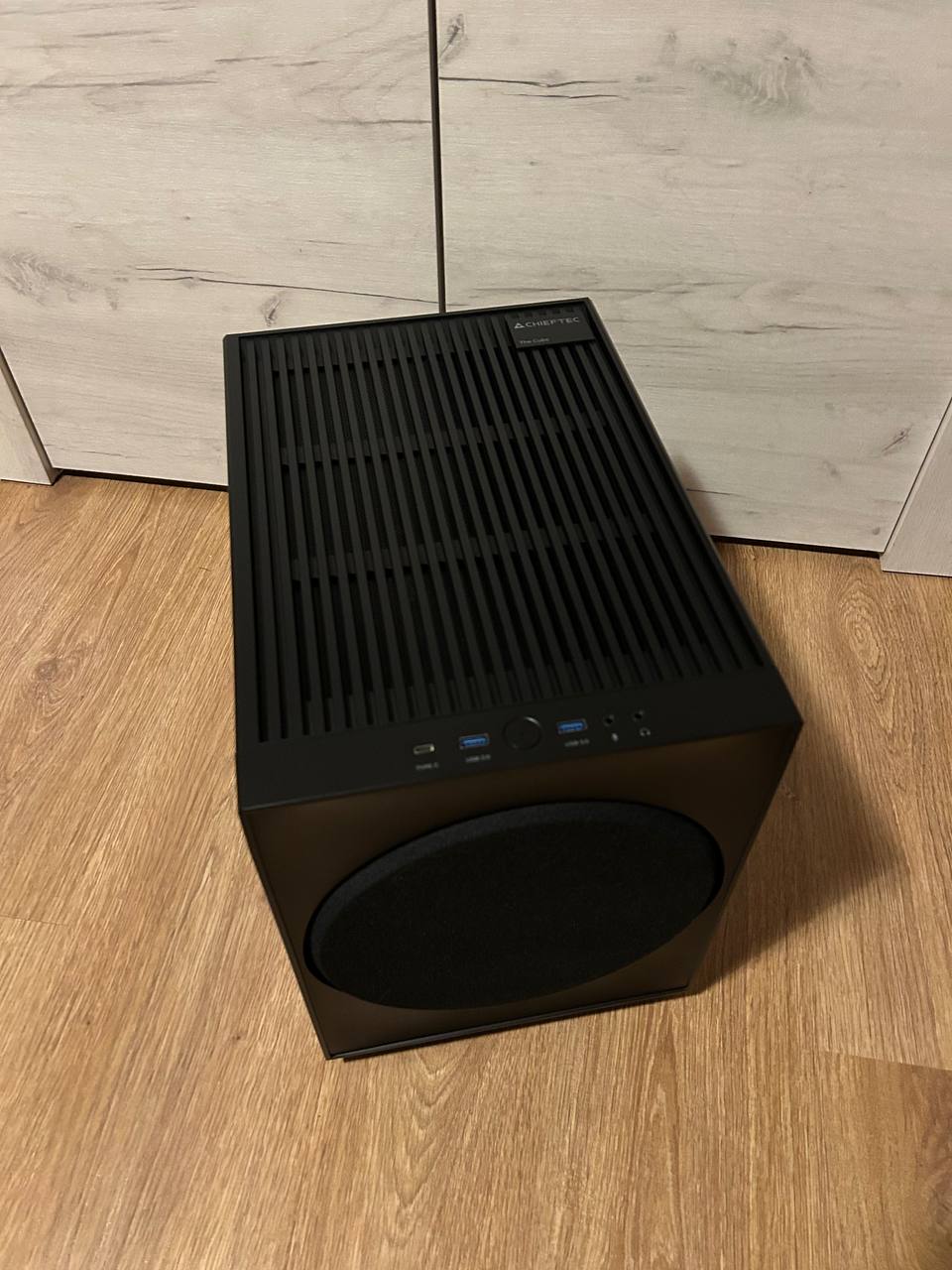 PS5 Slim photo 2