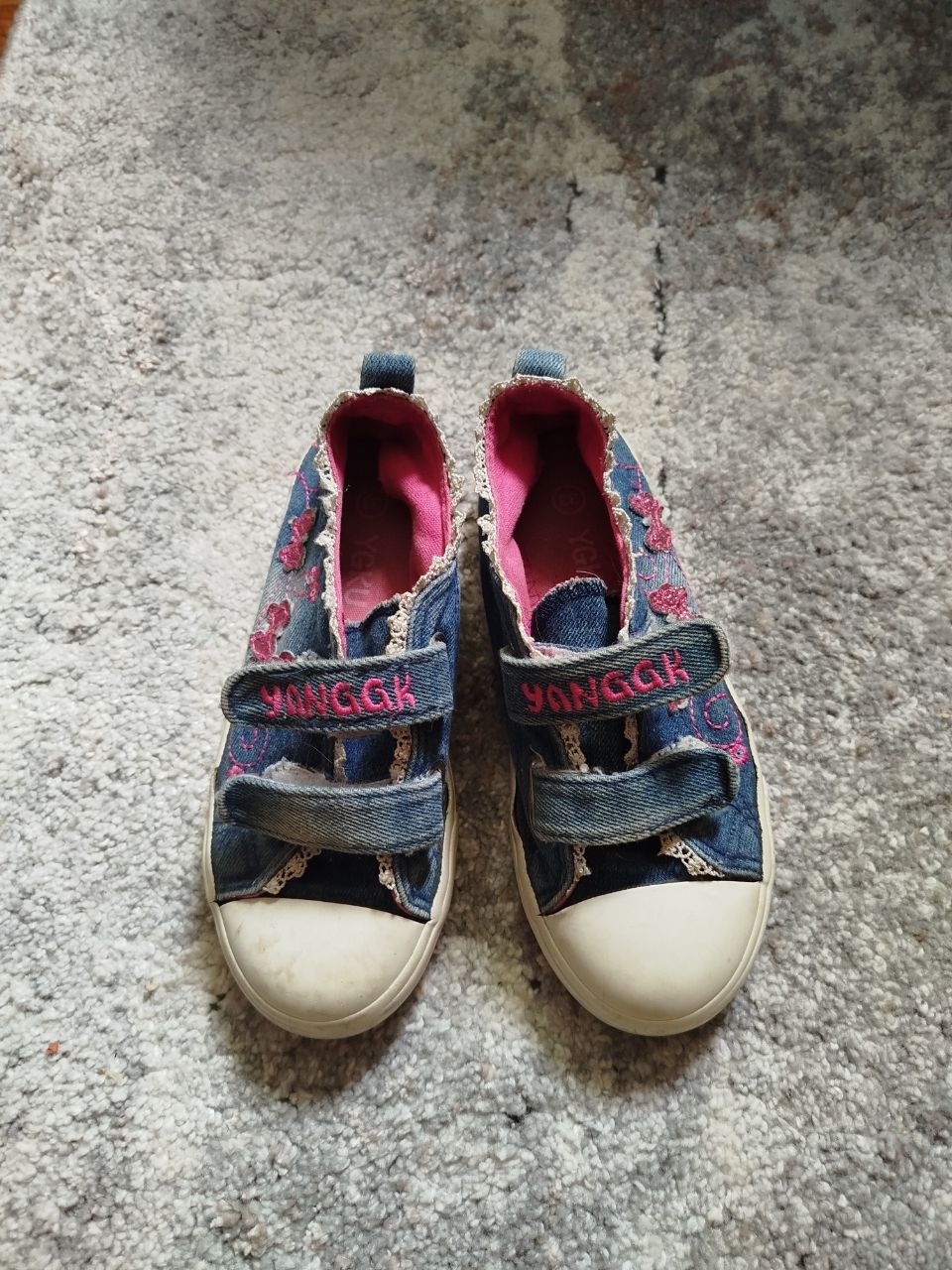 Keds