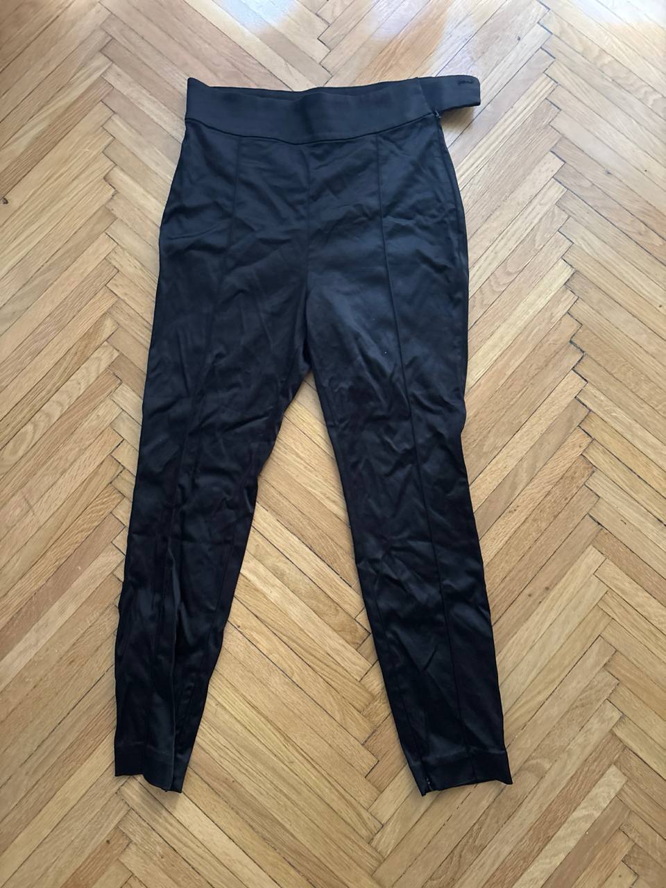 Satenske pantalone photo 2