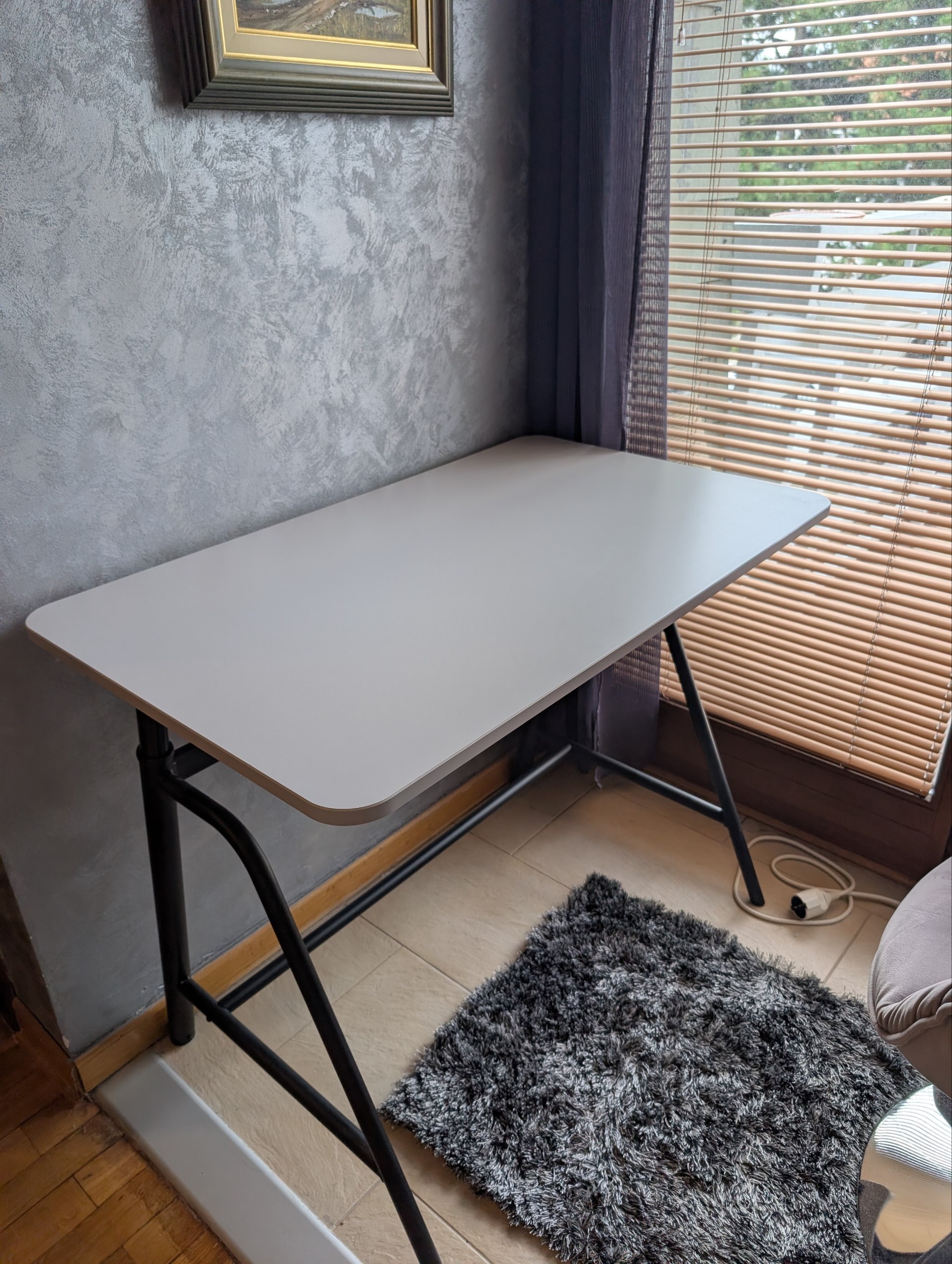 IKEA GLADHÖJDEN стол