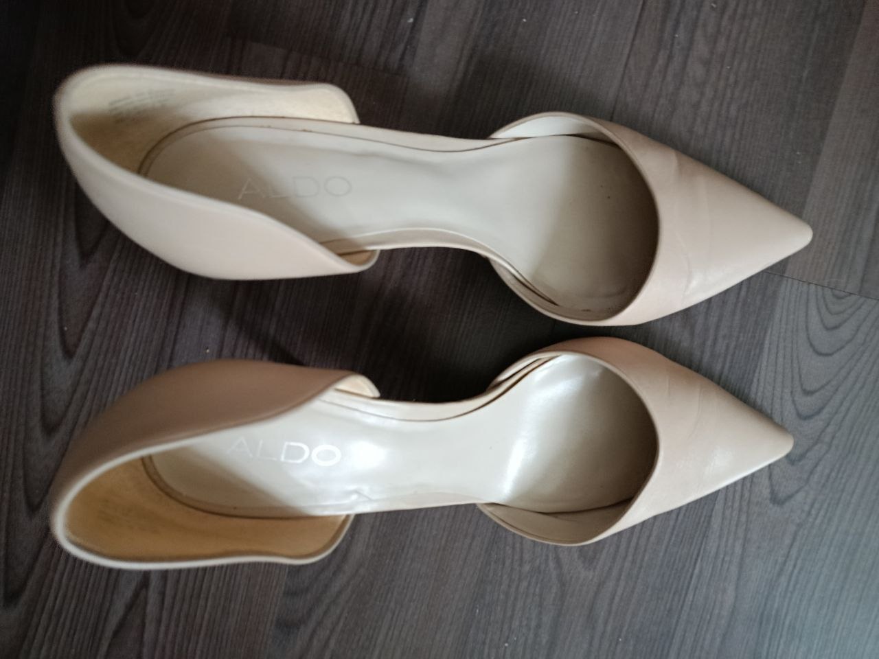Leather shoes photo 2